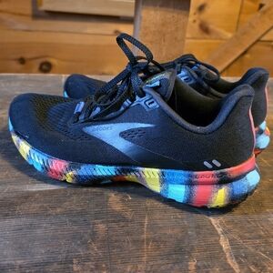 Womens Brooks Running Sneakers, Size 8.5US